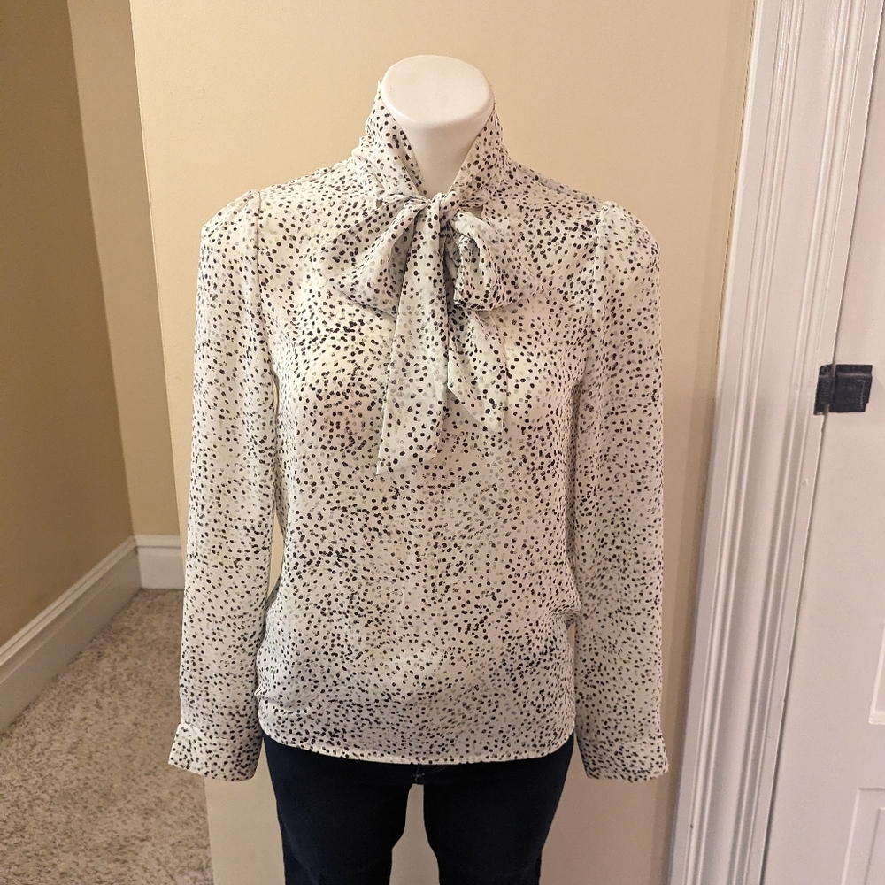 Banana Republic white with abstract black & green polka dot print blouse size XS